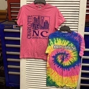 North Carolina Tees size Small